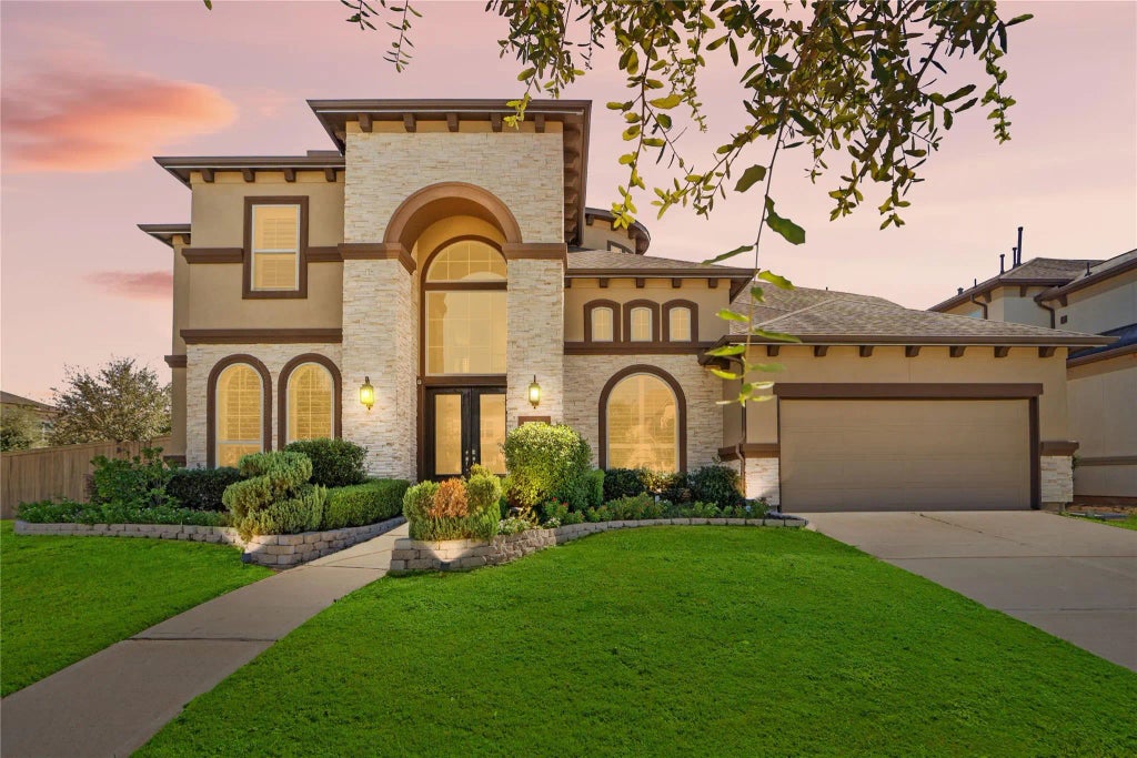 6411 Tarrion Bay Lane, Sugar Land