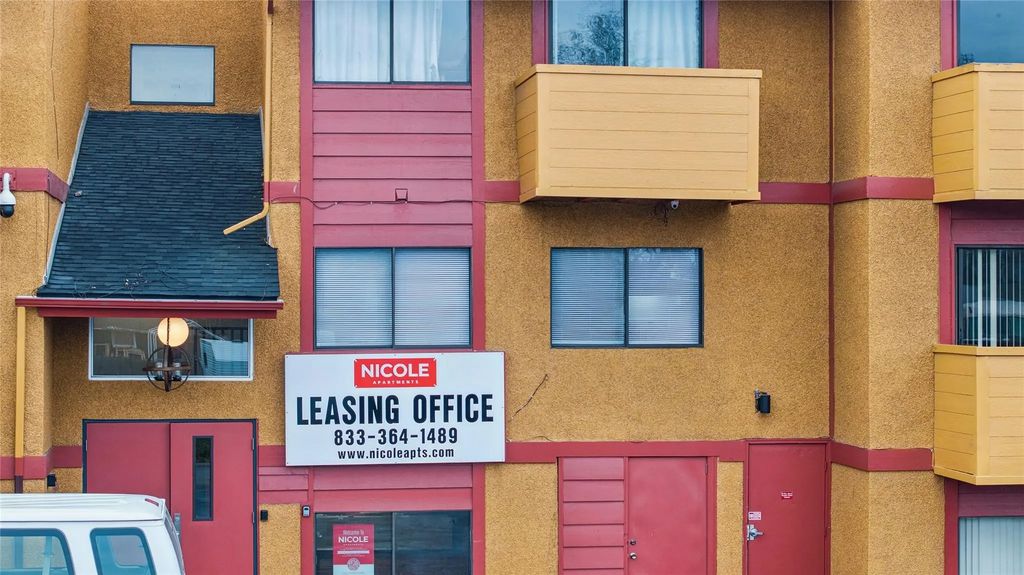1046 W 26th Ave, Other