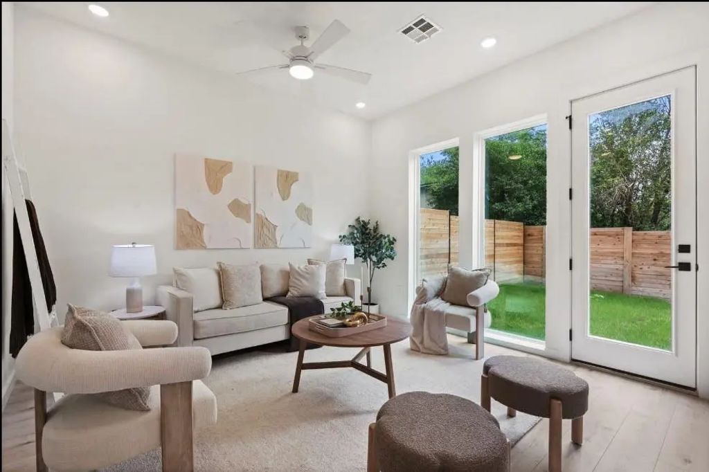 401 North Bluff 13101, Austin