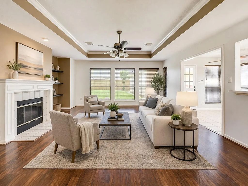 6123 Old Farmhouse Lane, Katy