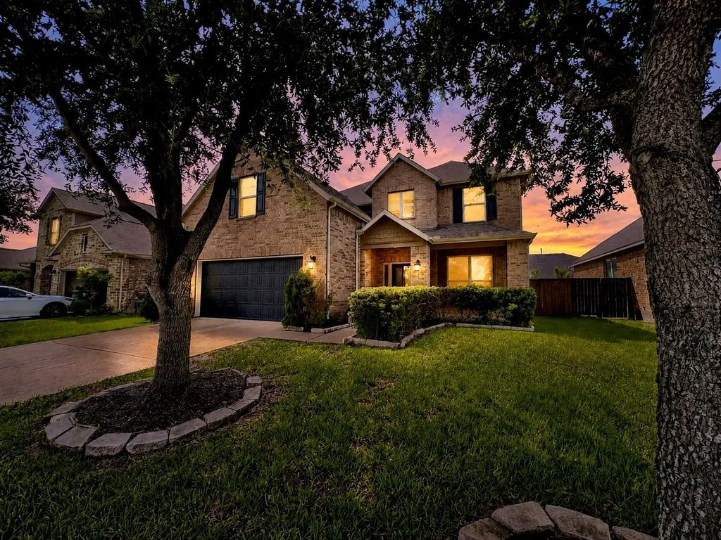 1908 Sunset Terrace Lane, Pearland