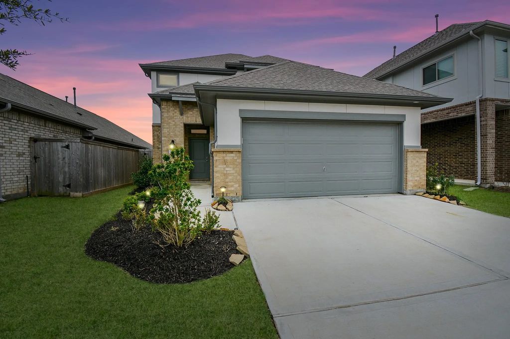 26523 Hypatia Trace, Richmond