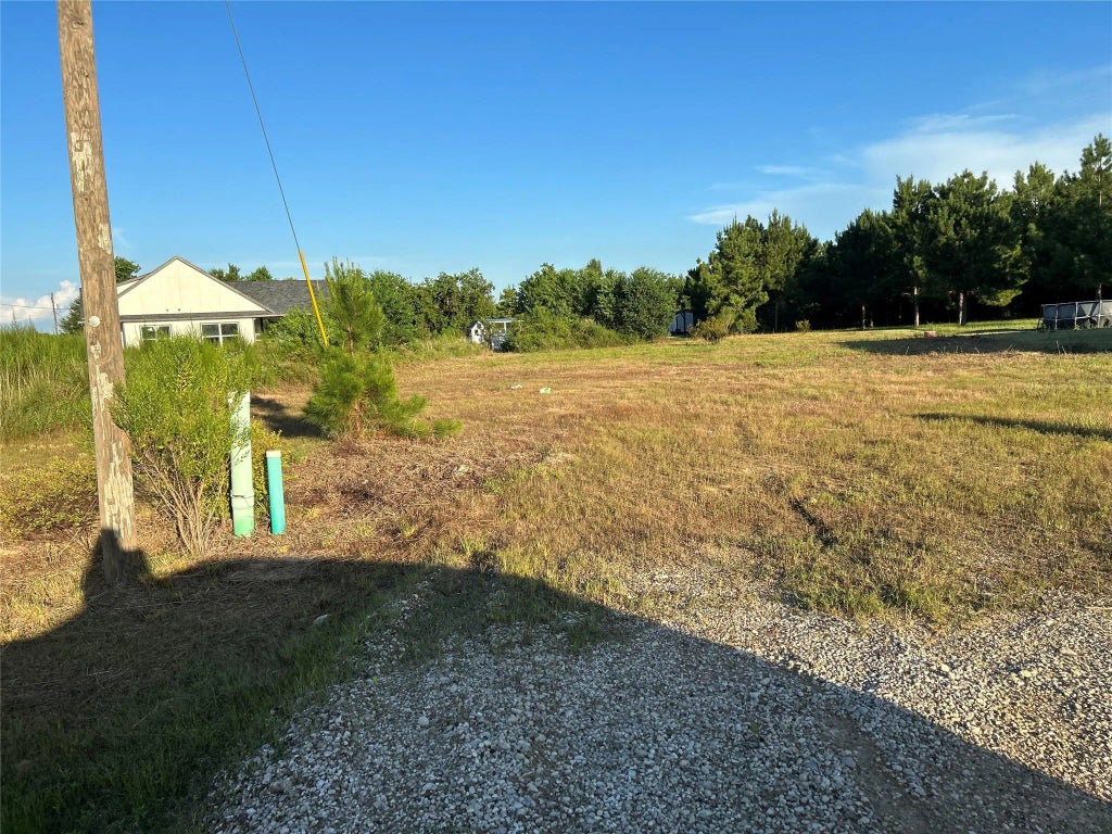 61 Road 5117, Cleveland