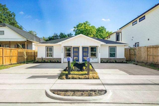 3735 Mainer Street, Houston