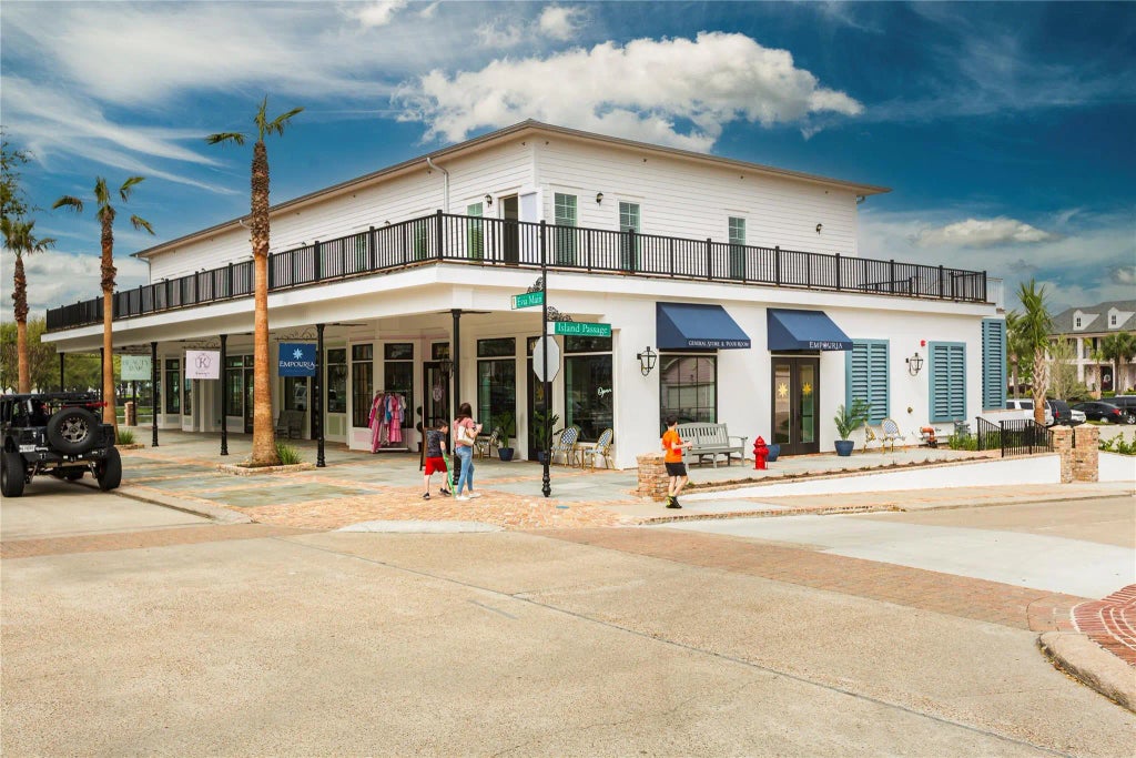 12 Evia Main Unit 2204 Street 2204, Galveston