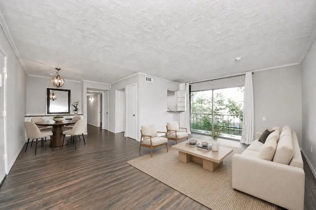 505 Westcott Street 207, Houston