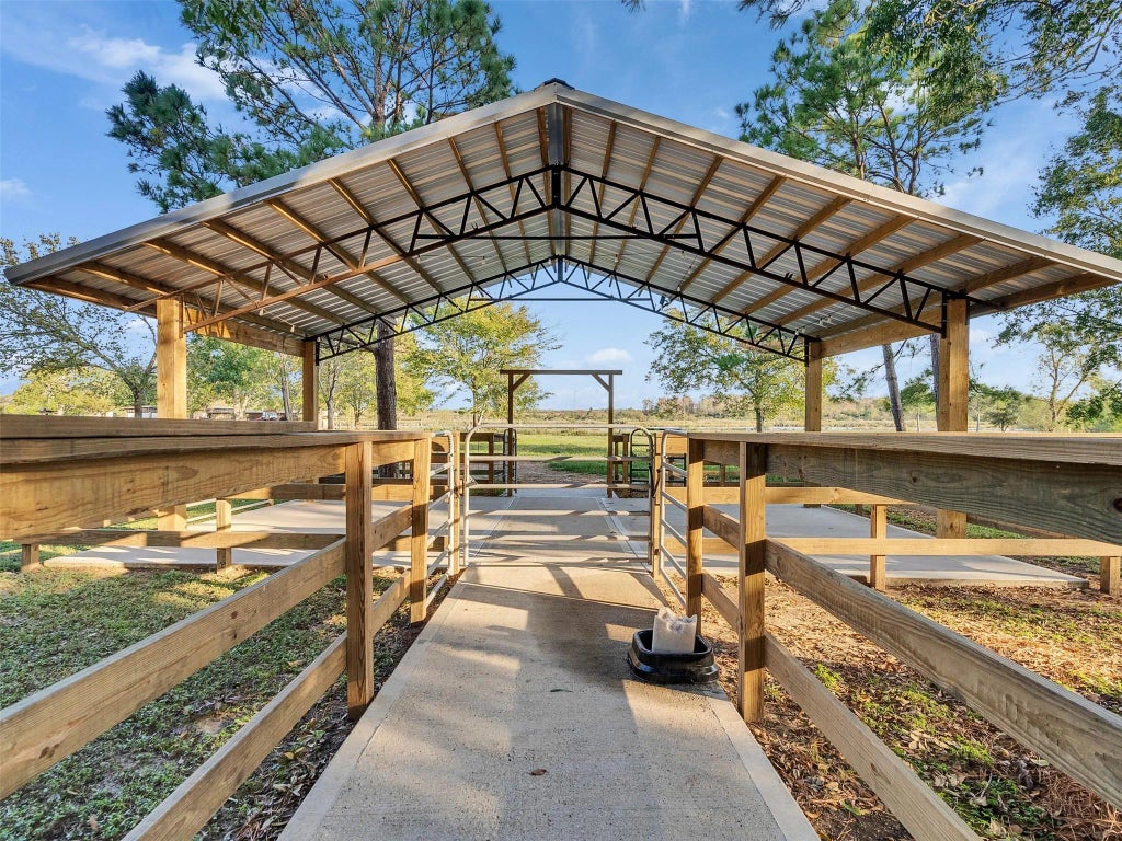 1010 Kilgore Road, Baytown