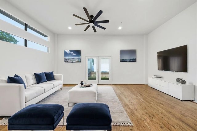 1215 Summer Street C, Houston