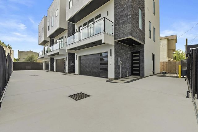 3118 Clay Street, Houston