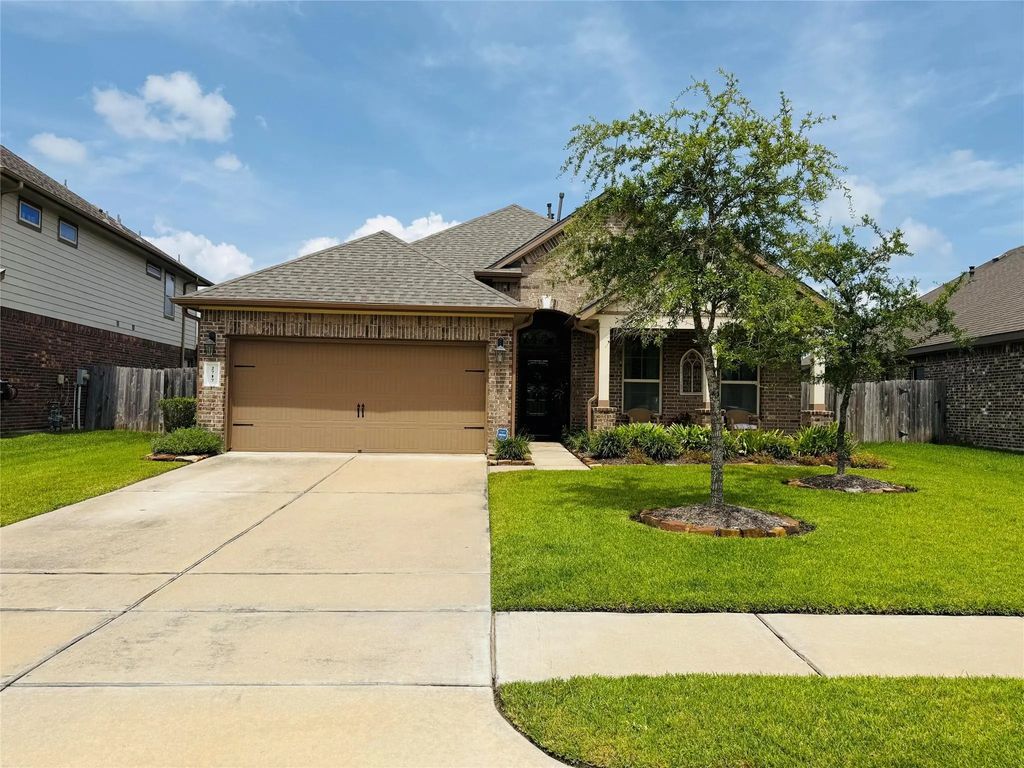 2717 Osprey Lane, Pearland