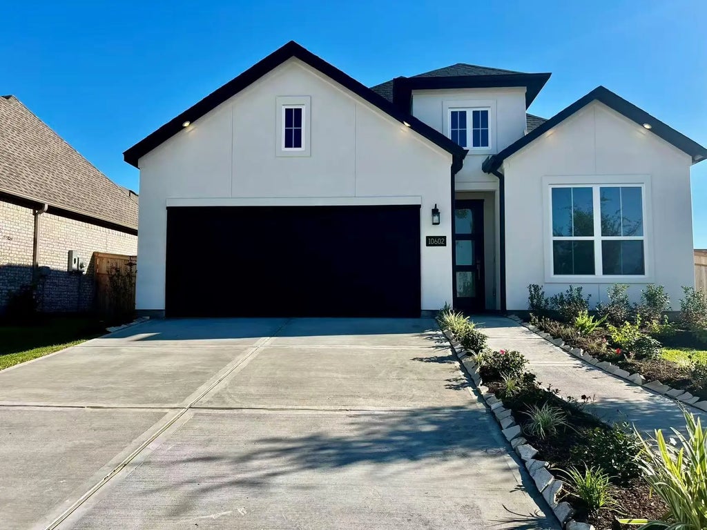 10602 Blossom River Drive, Missouri City