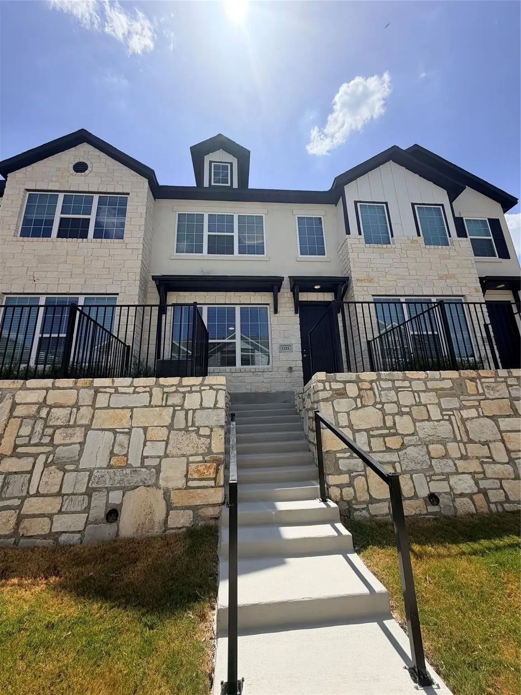 1211 Foxglove Street, New Braunfels