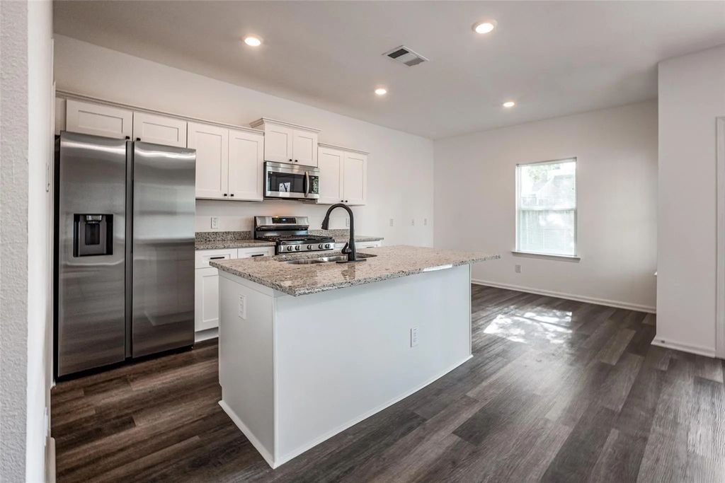 12721 Plummersville Street, Houston