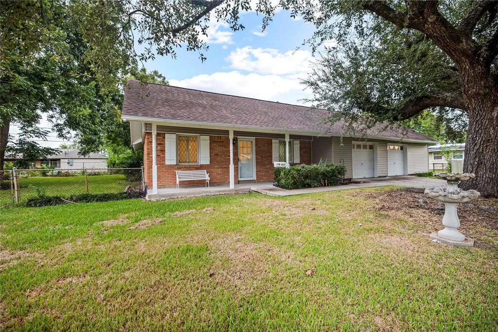 613 Grantham Road, Baytown