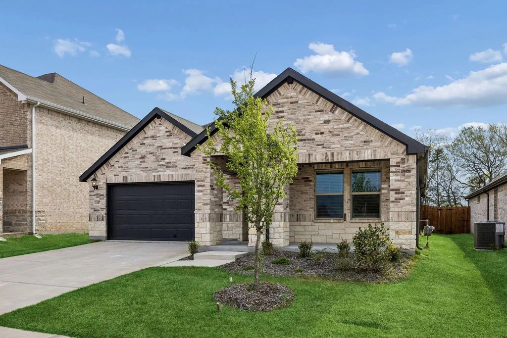 1107 Emberwood Drive, McKinney