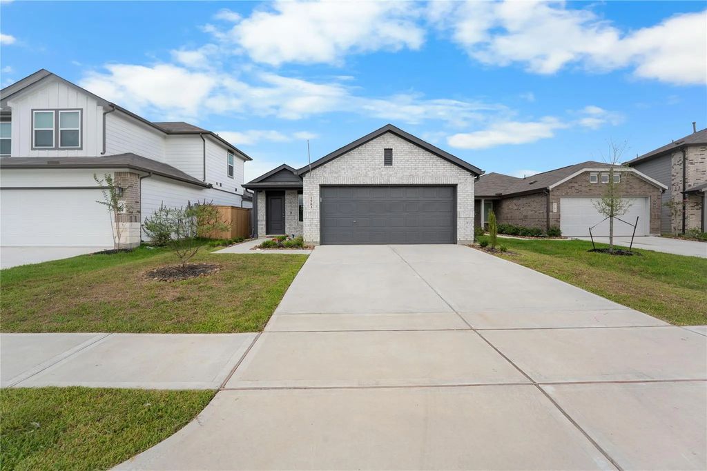 1783 Blue Whale Drive, Crosby