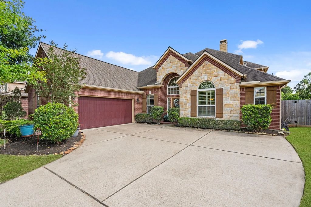 12015 Rampy Green Drive, Tomball