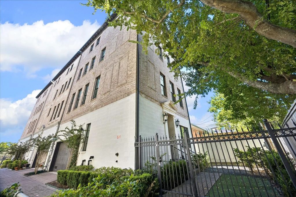 3828 Glen Arbor Drive, Houston