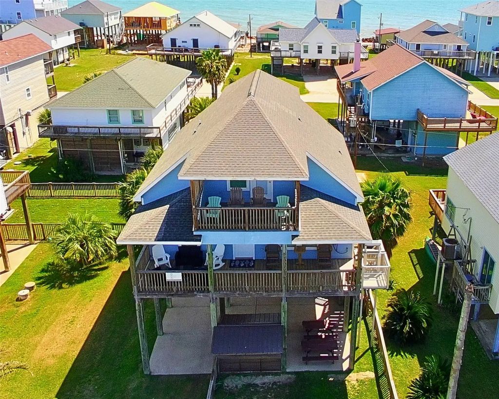 12930 Buccaneer Parkway, Freeport