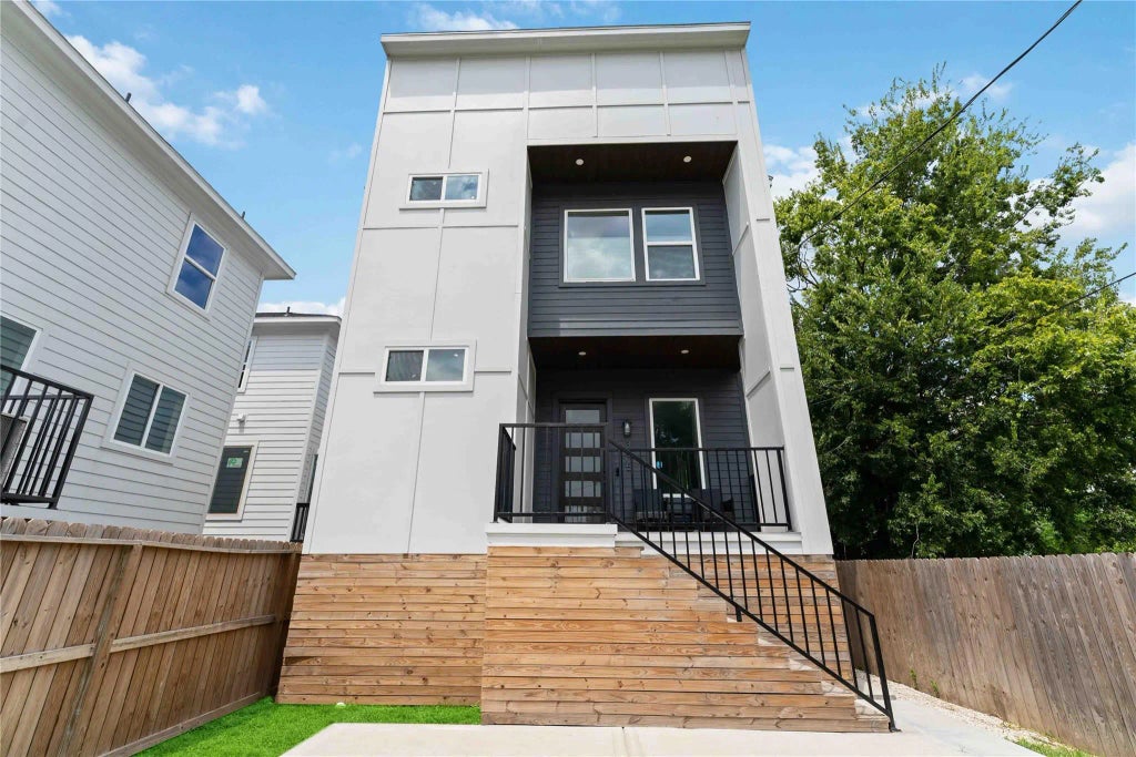 3605 Noble Street, Houston