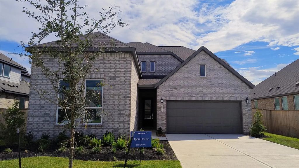 2712 Grove Crest Drive, Rosenberg