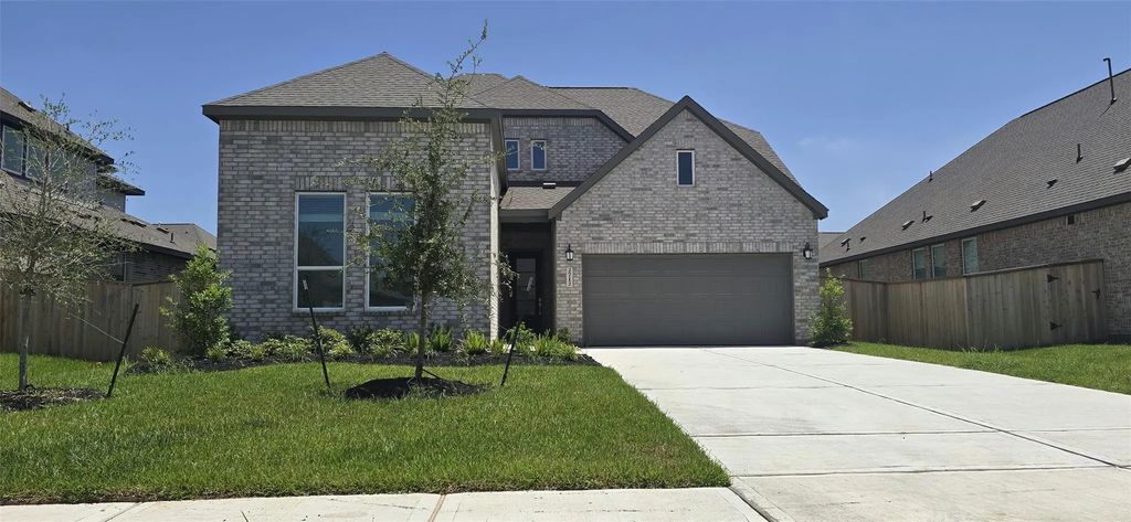 2712 Grove Crest Drive, Rosenberg