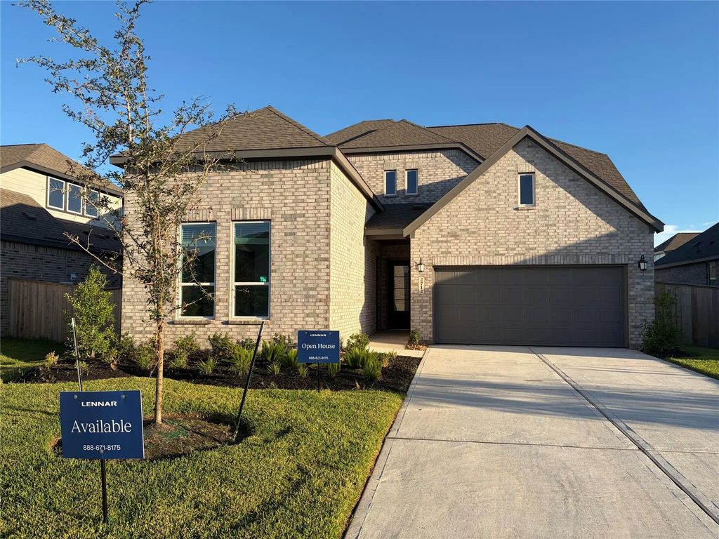 2712 Grove Crest Drive, Rosenberg