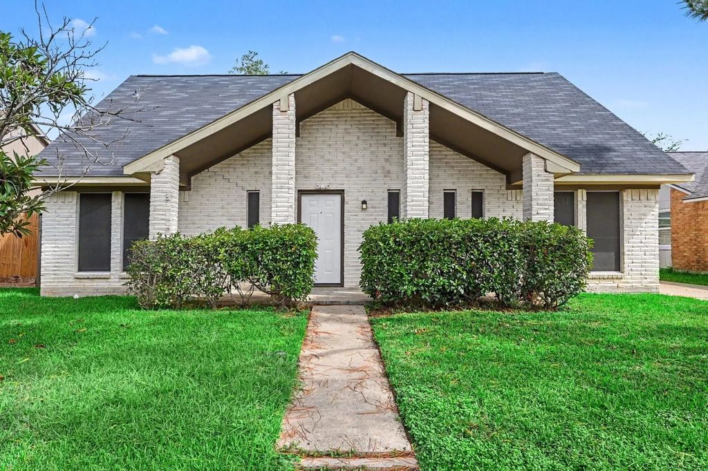 6839 Blue Ridge Drive, Richmond
