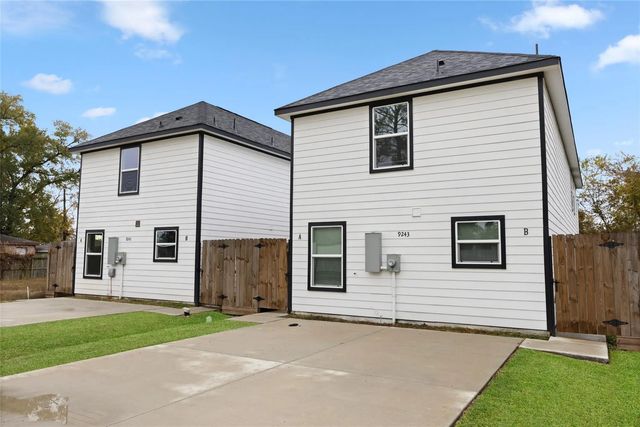 9243 Seeker Street, Houston