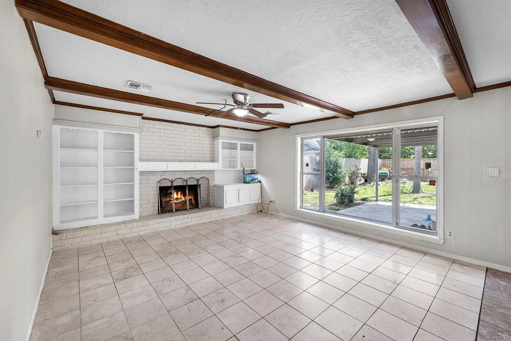 11319 Briar Forest Drive, Houston