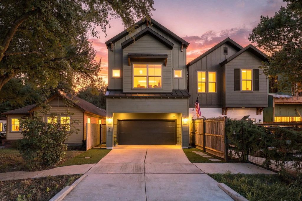 1137 Alexander Street, Houston