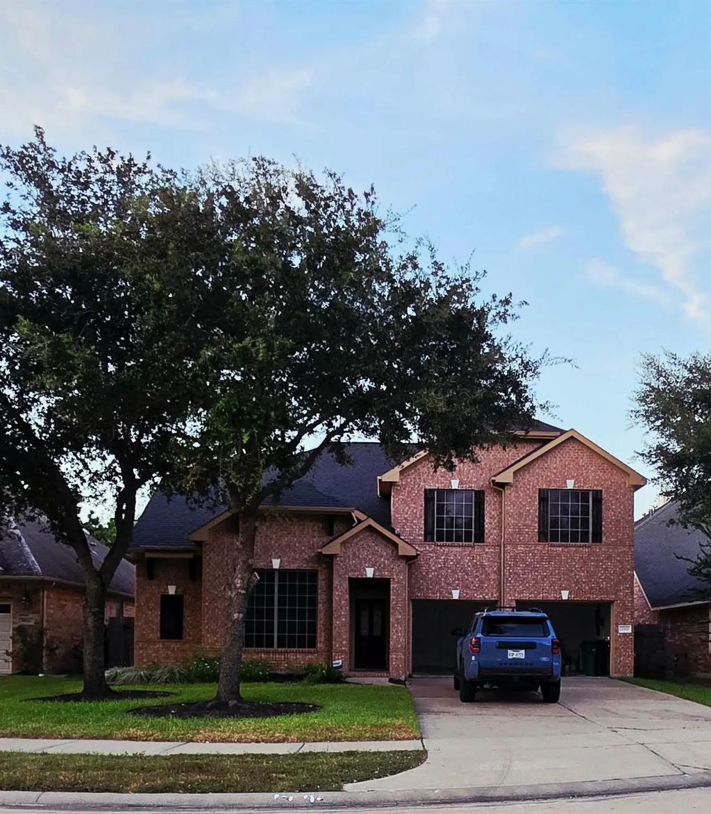 9818 Parsonsfield Lane, Katy