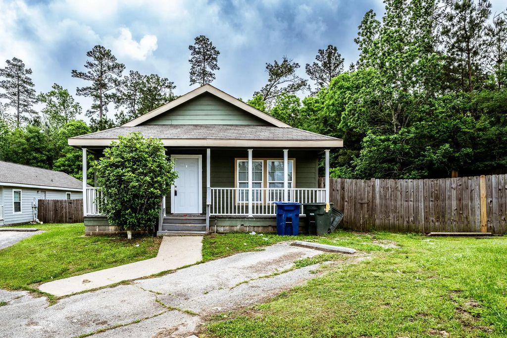 136 Varsity Circle, Huntsville