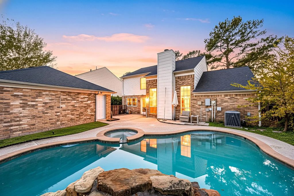 7510 Blue Bonnet Run Court, Houston