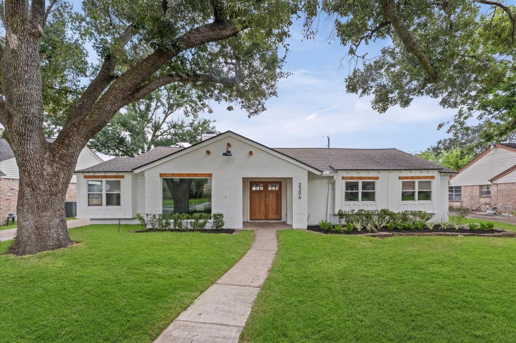 2306 Eaglerock Drive, Houston