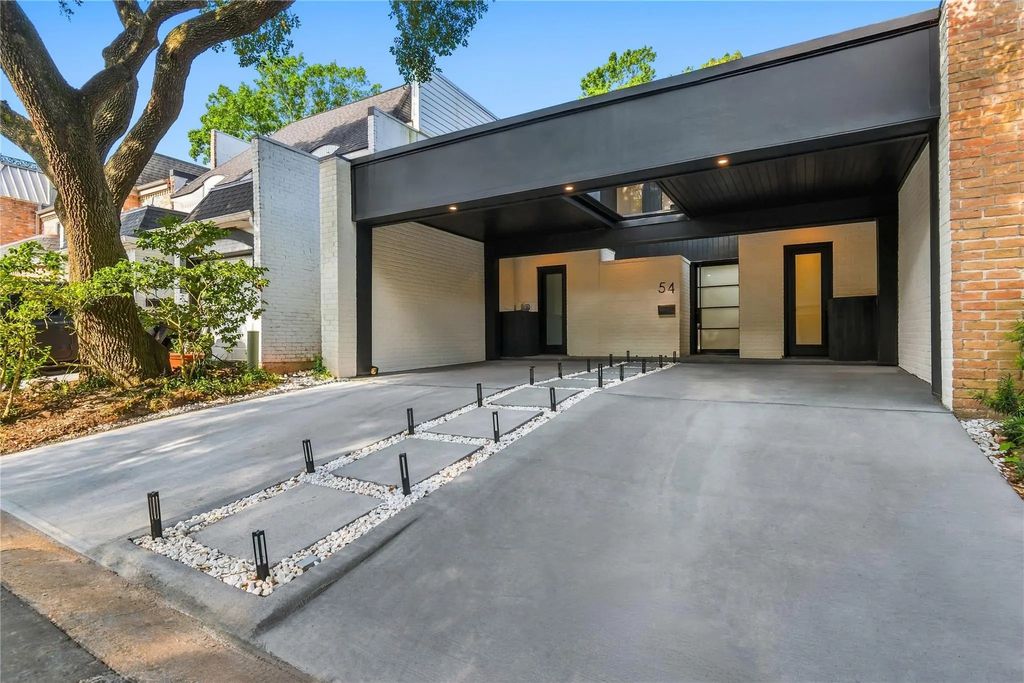 54 Legend Lane, Houston