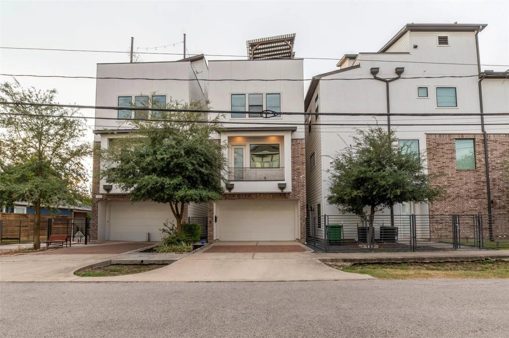 1211 Thompson Street, Houston