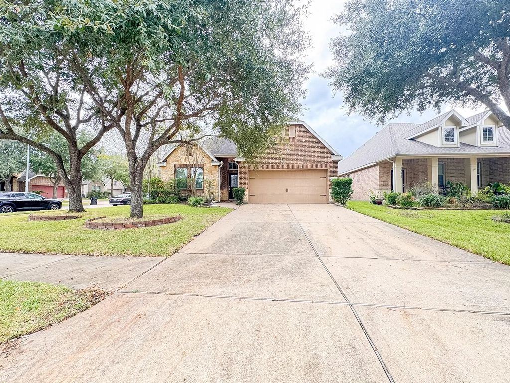 24503 Avellino Court, Richmond