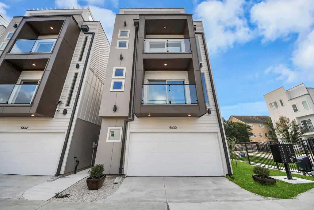 5630 Dolores Street, Houston