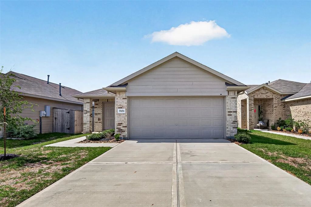 19494 Rosali Meadow Drive, New Caney