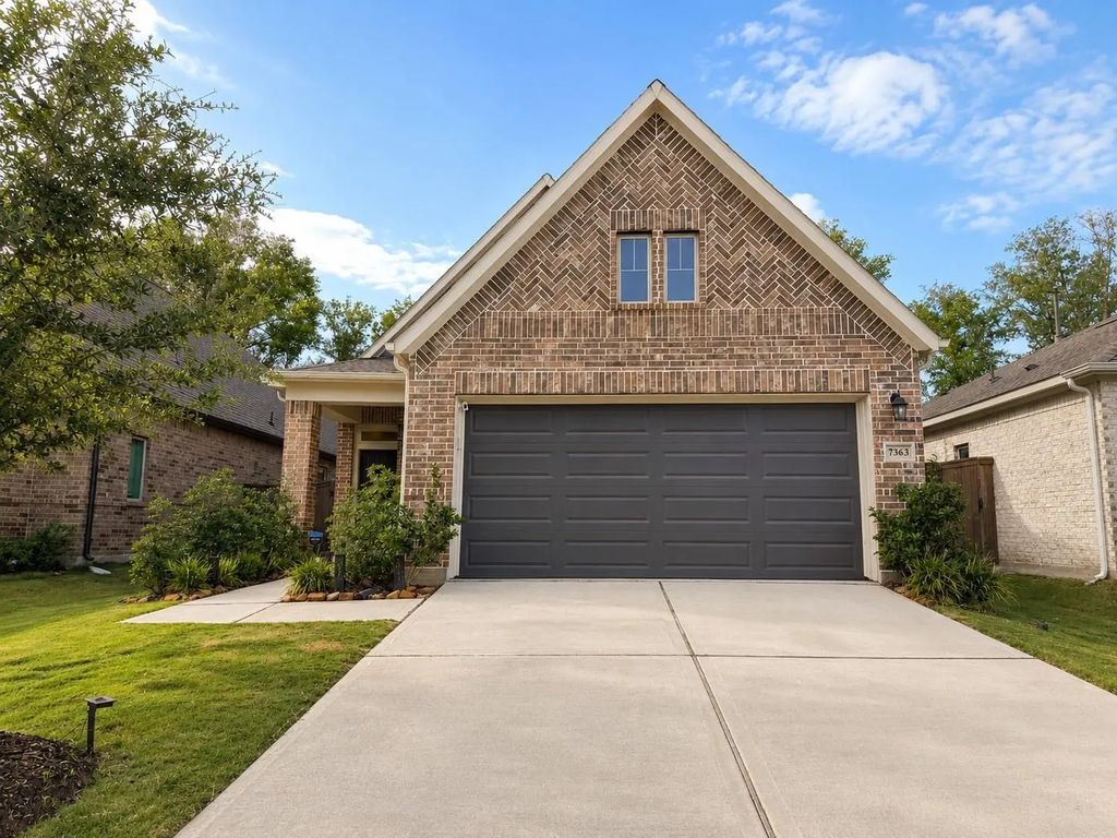 7363 Lake Arrowhead Lane, Porter