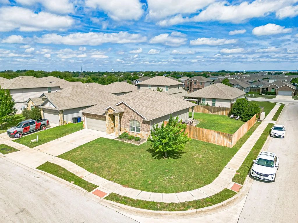 479 Willow Arch, New Braunfels