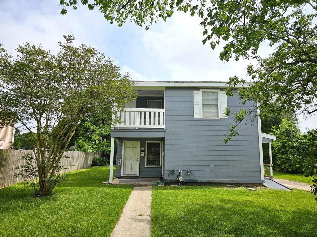 1133 5th Avenue N, Texas City