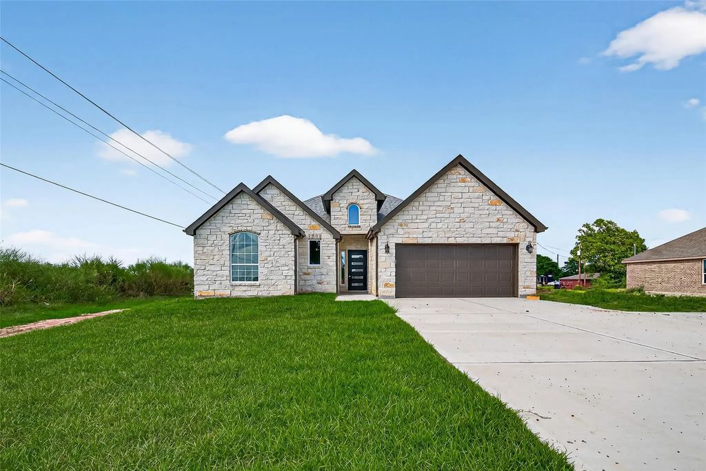 501 Oleander Street, Prairie View