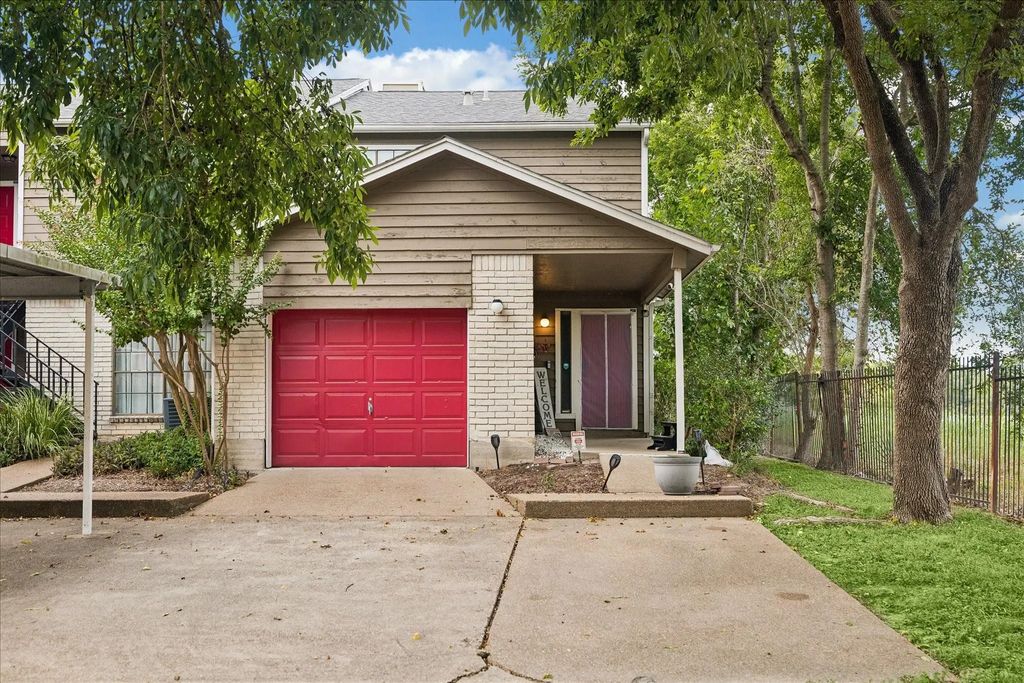 4444 Victory Drive 1113, Houston