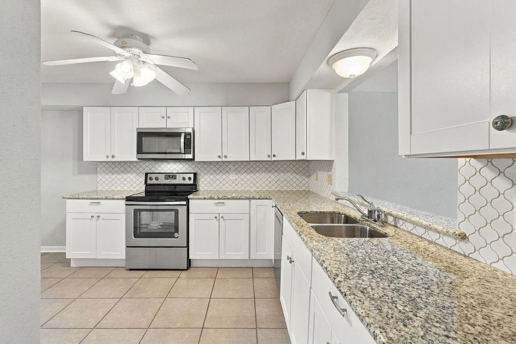 7391 Antoine Drive, Houston