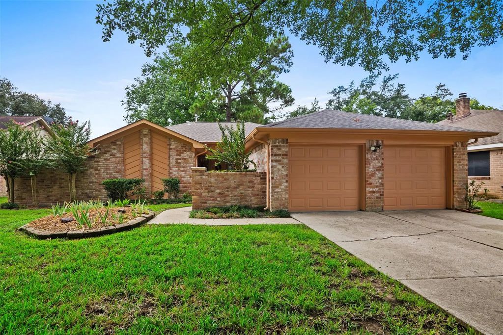 25907 Long Hill Lane, Spring