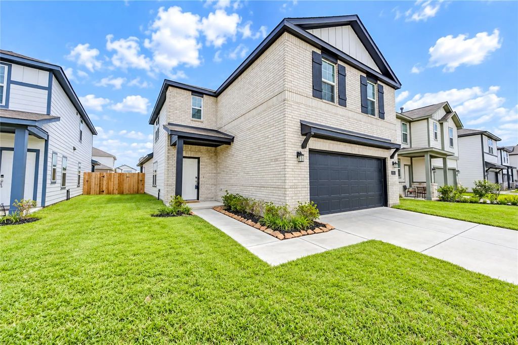 4011 Windy Whisper Drive, Brookshire