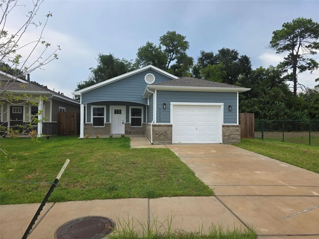 9904 Dipping Brook Street, Houston