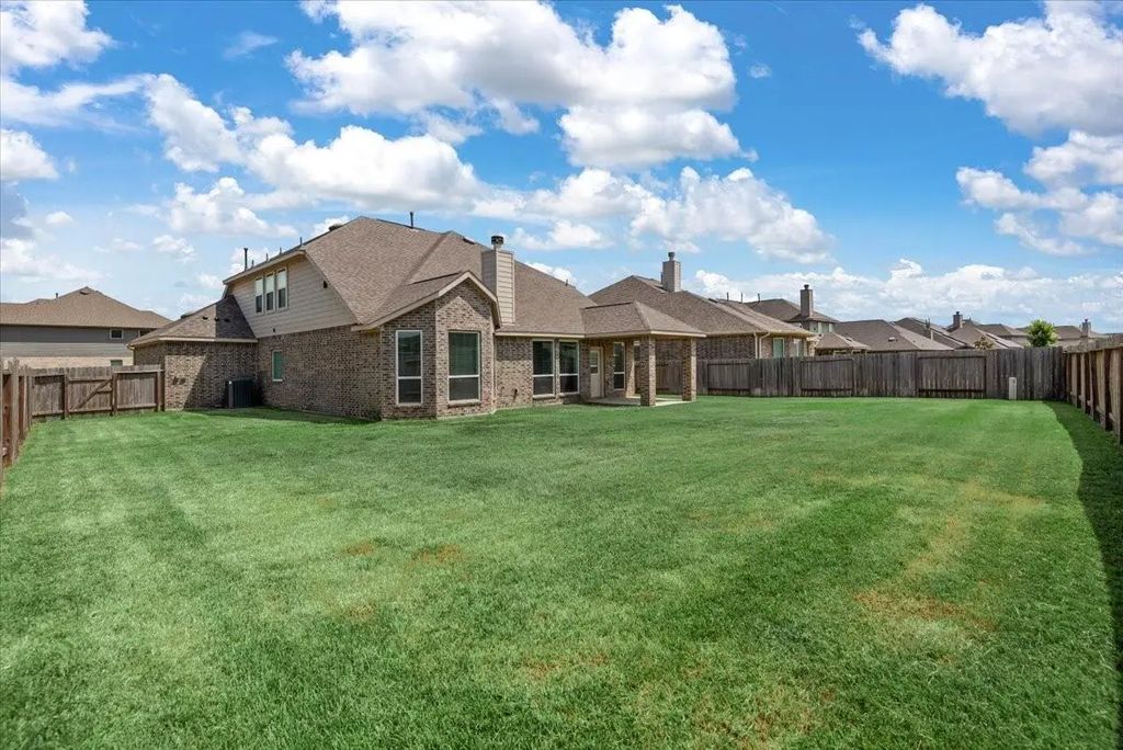31911 Casa Linda Drive, Hockley